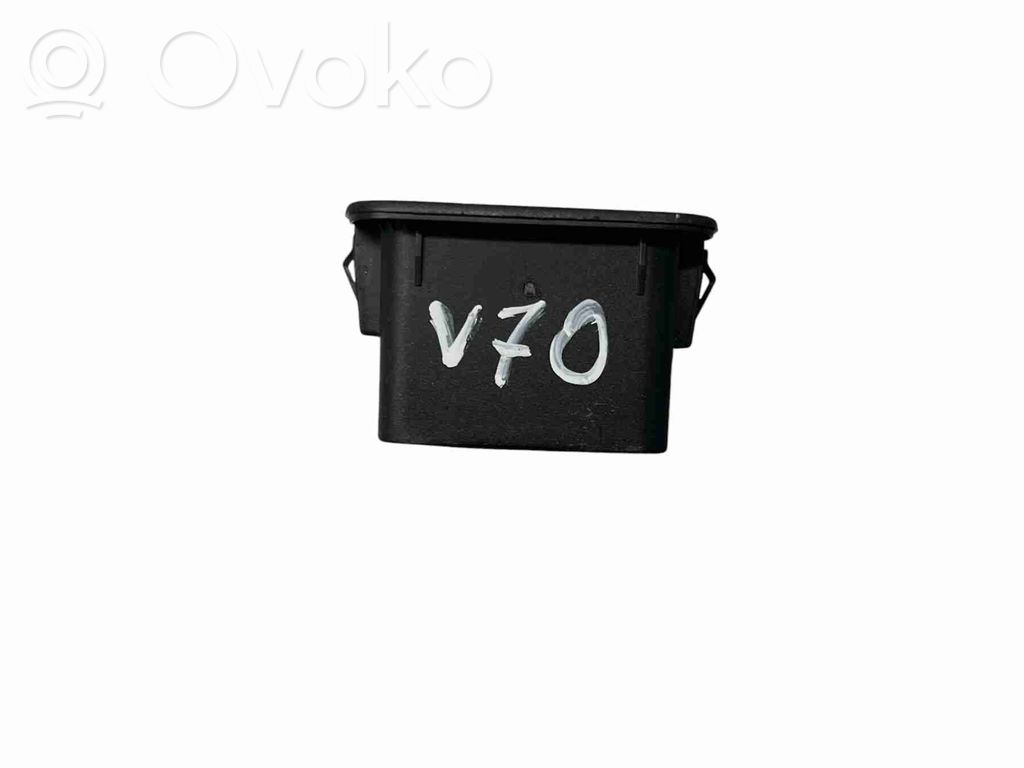 Volvo V70 Tailgate/trunk/boot open switch 