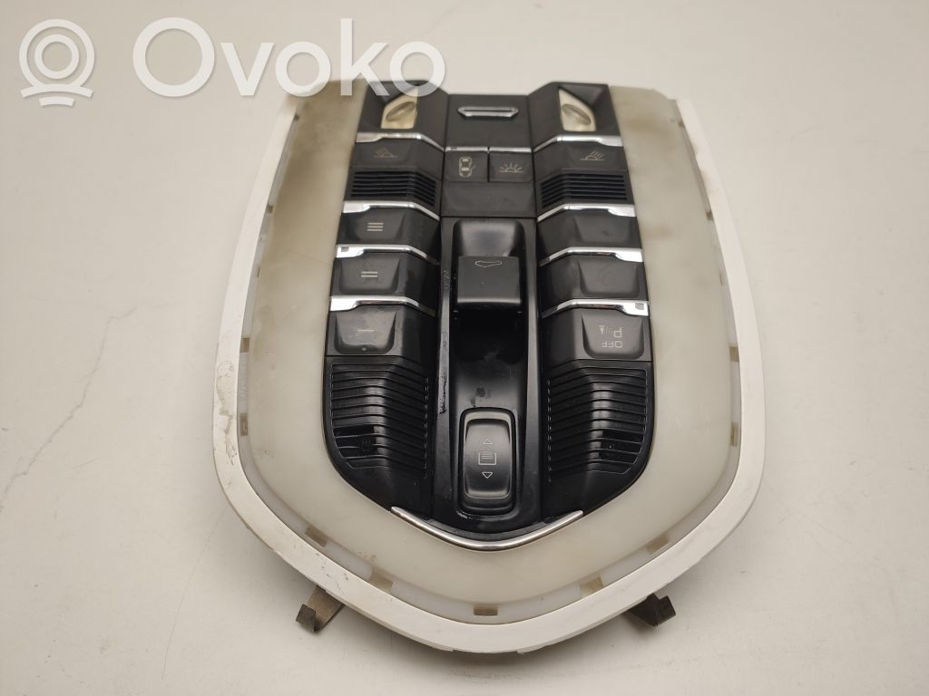 Porsche Macan (95B) Front seat light 