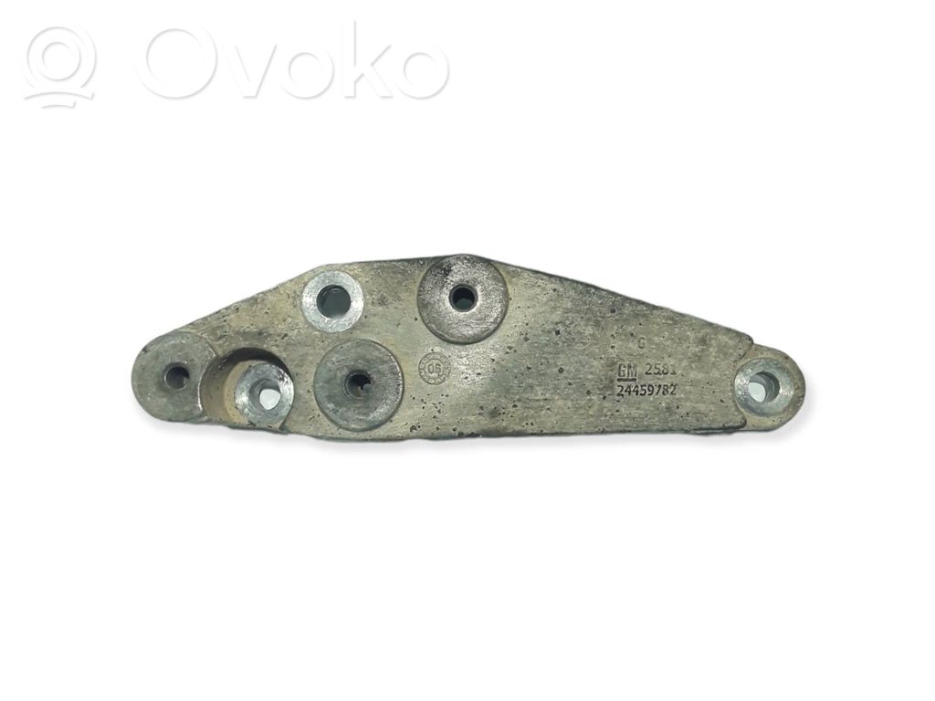 Opel Zafira B Gearbox mounting bracket 