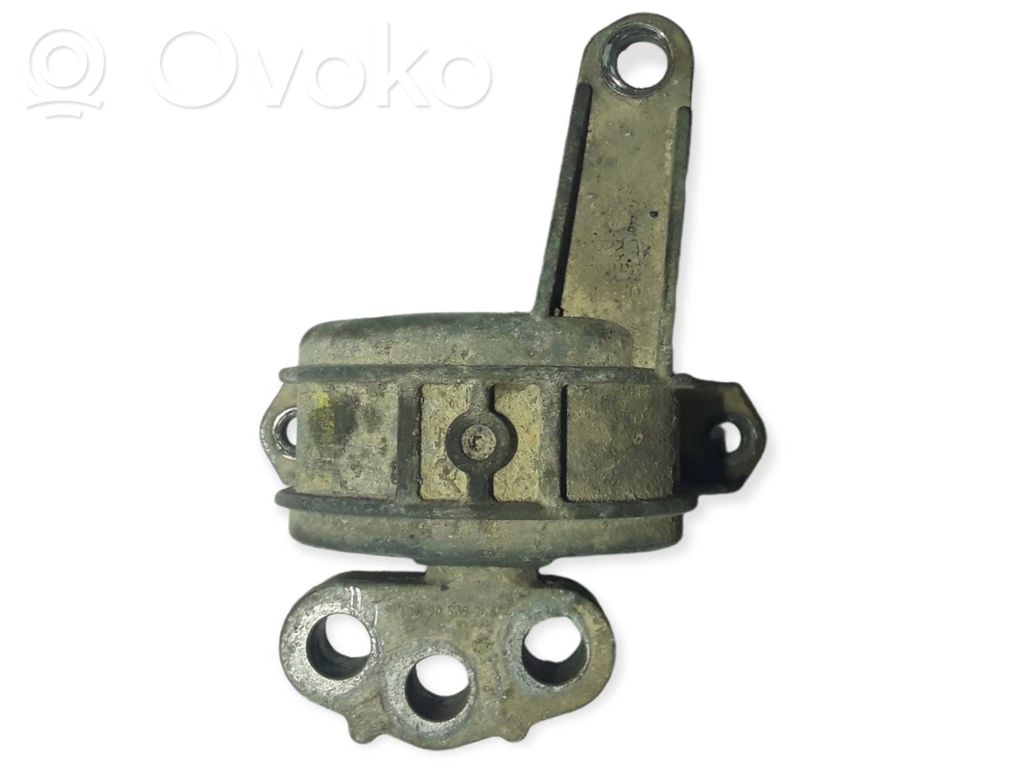 Opel Zafira B Engine mount bracket 