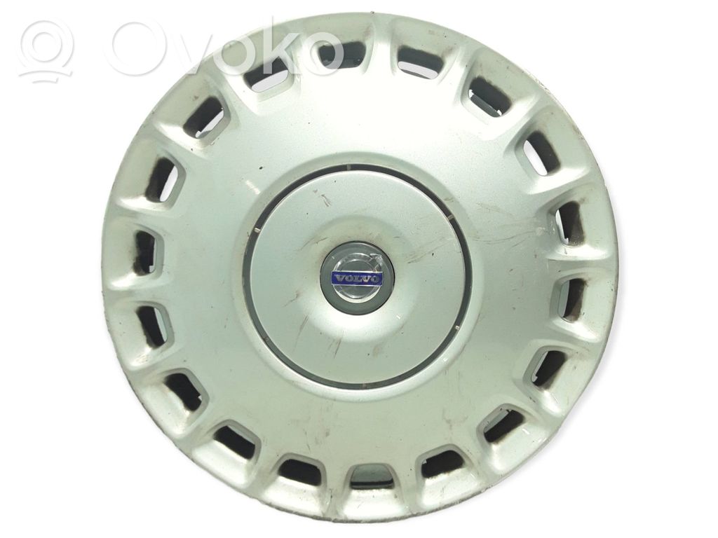 Volvo V50 R16 wheel hub/cap/trim 