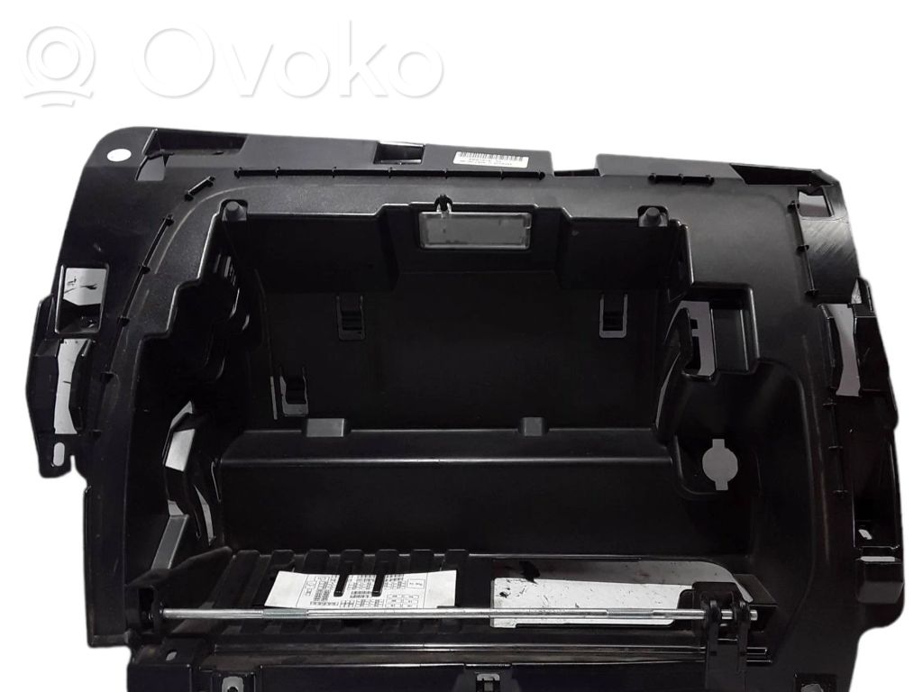 BMW X1 E84 Glove box 