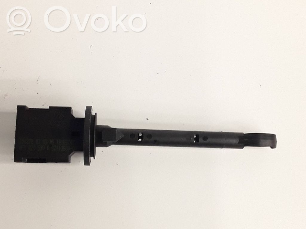 Audi A6 S6 C6 4F Interior temperature sensor 