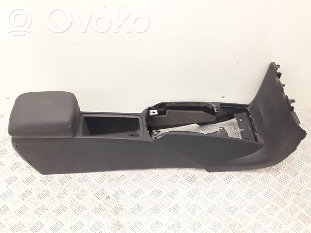 Volvo C30 Center console 