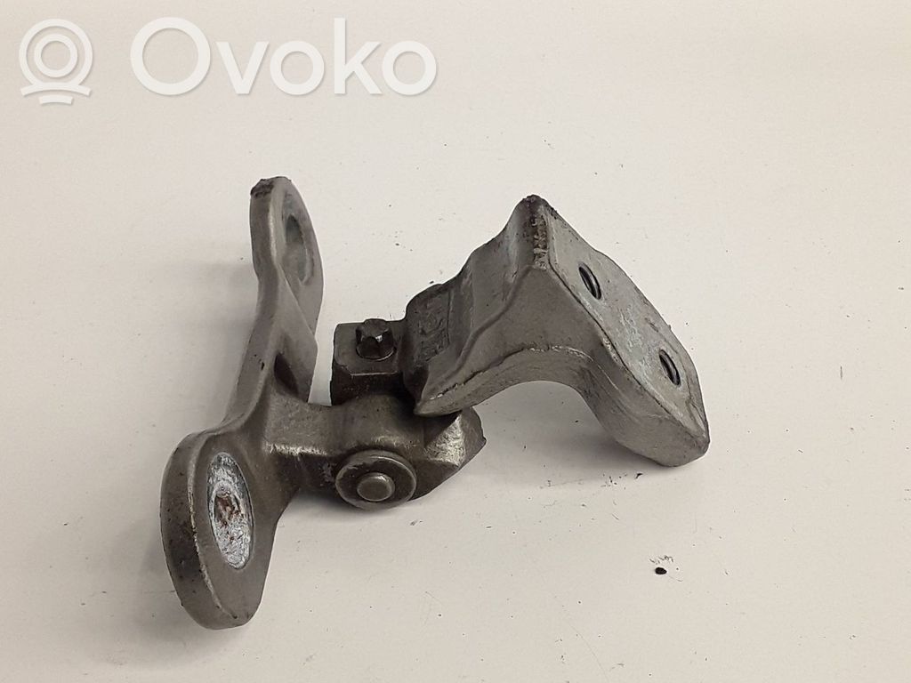 Rear door upper hinge
