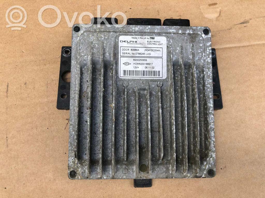 Renault Thalia I Engine control unit/module 