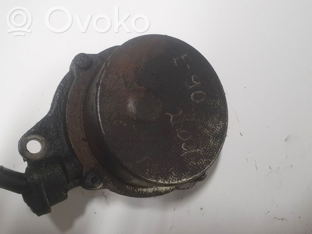 BMW 3 E90 E91 Vacuum pump 