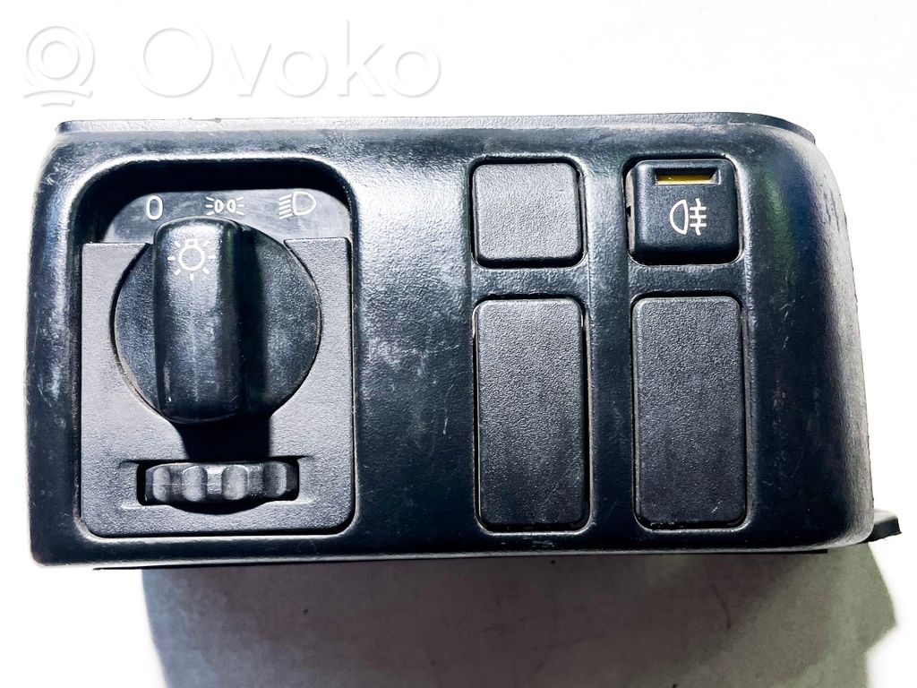 Interrupteur d’éclairage   90269733,1310327