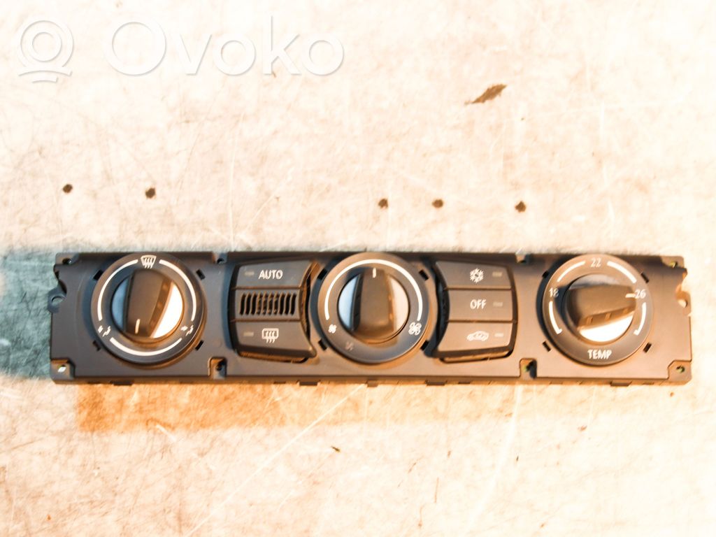 BMW 5 E60 E61 Climate control unit 
