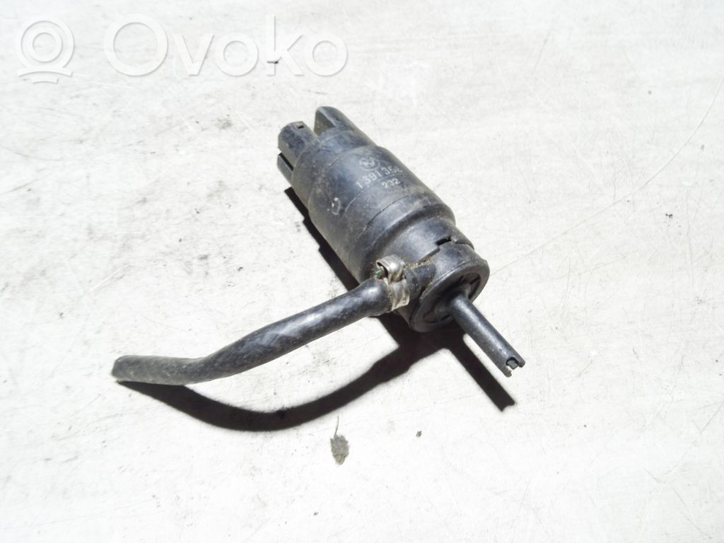 BMW 3 E36 Windscreen/windshield washer pump 