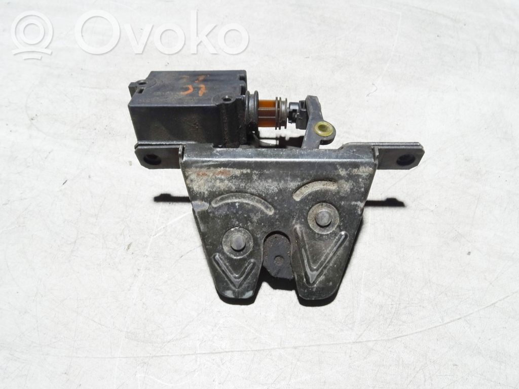 BMW 5 E39 Tailgate/trunk/boot lock/catch/latch 