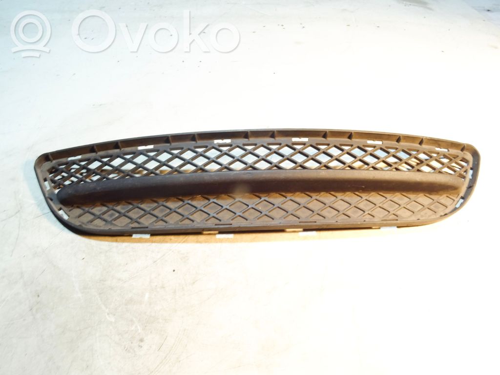 BMW 3 E90 E91 Front bumper lower grill 