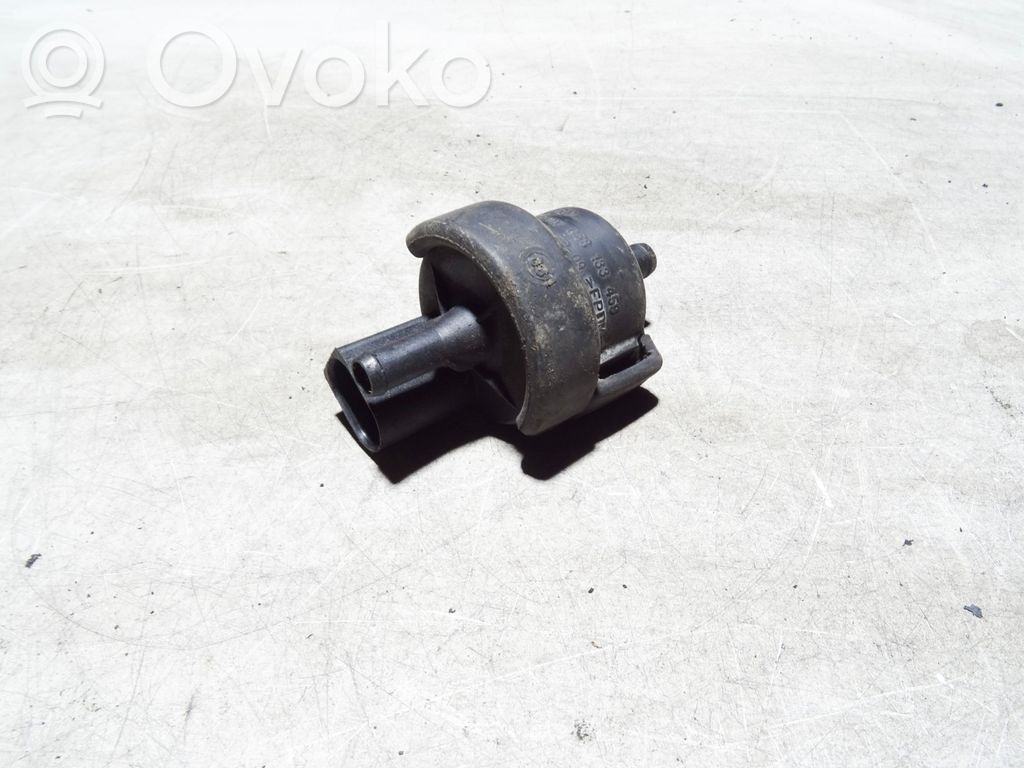 Volkswagen Golf V Válvula de vacío 