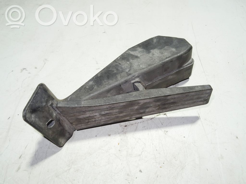 BMW 1 E81 E87 Accelerator throttle pedal 