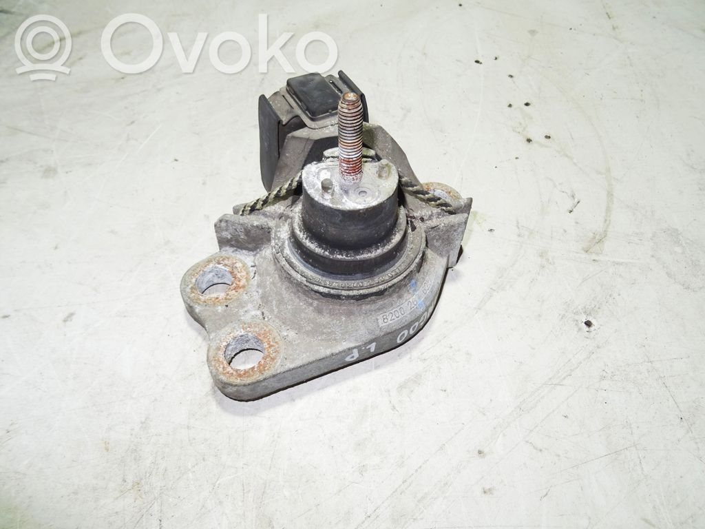 Renault Kangoo I Engine mount bracket 