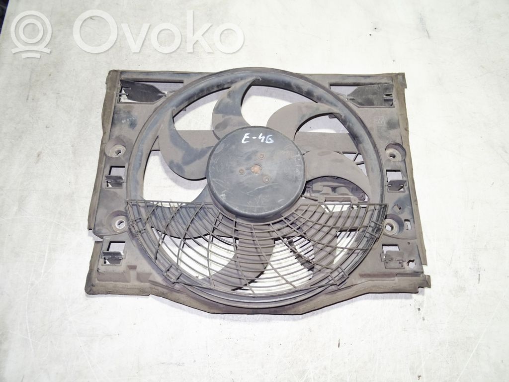 BMW 3 E46 Elektrisks radiatoru ventilators 