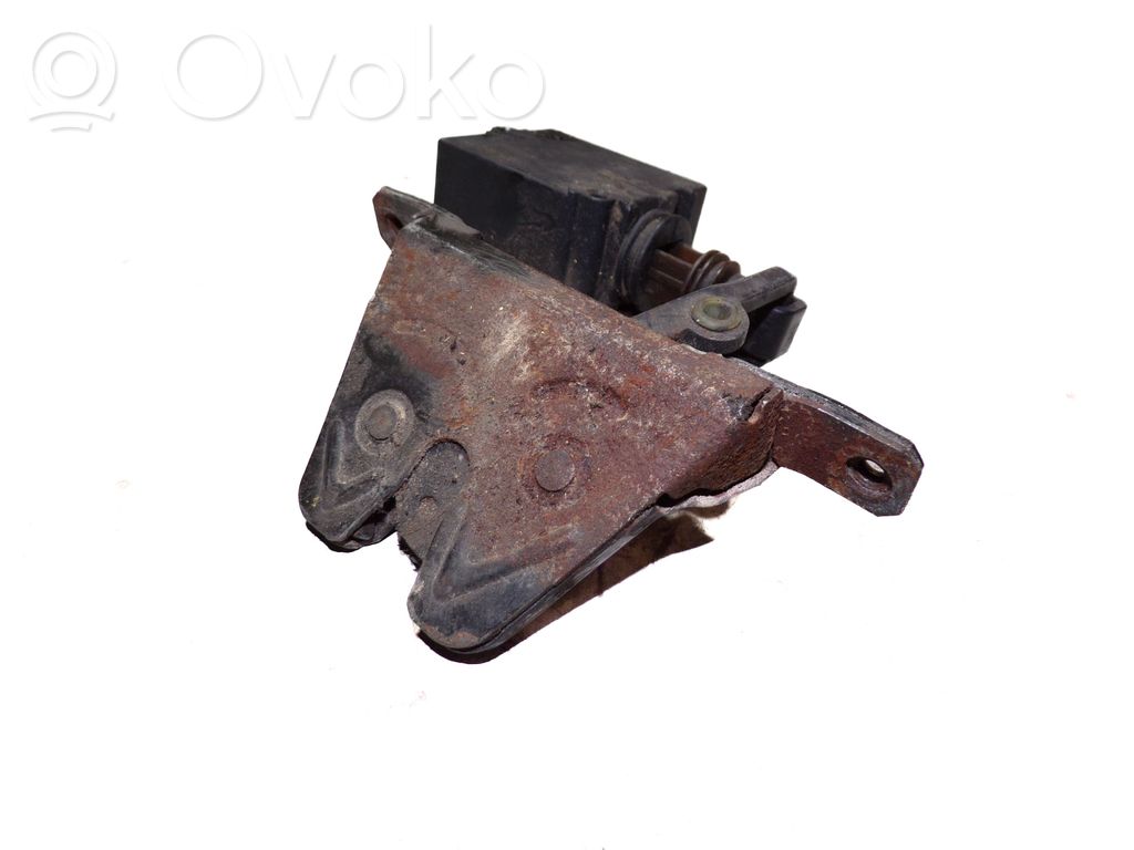 Tailgate/trunk/boot lock/catch/latch   8236897