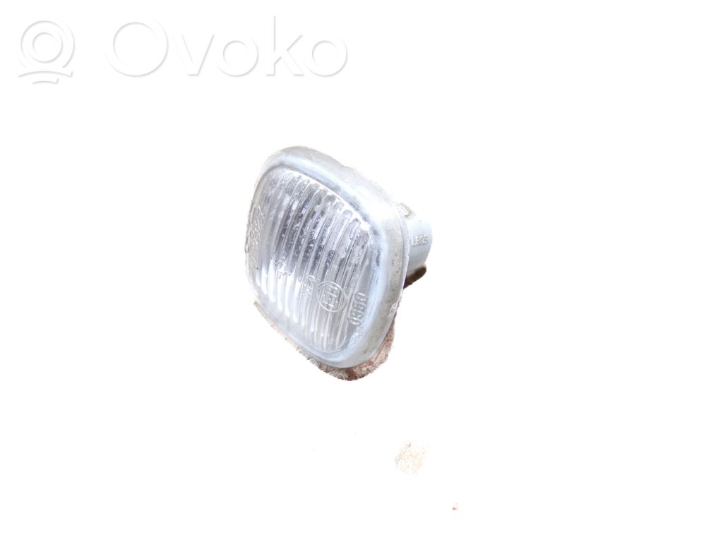 Audi A8 S8 D2 4D Seitenblinker 