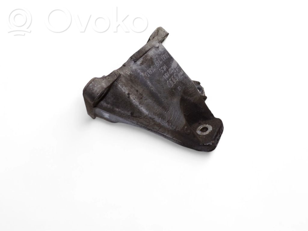 Engine mounting bracket   8D0199308D