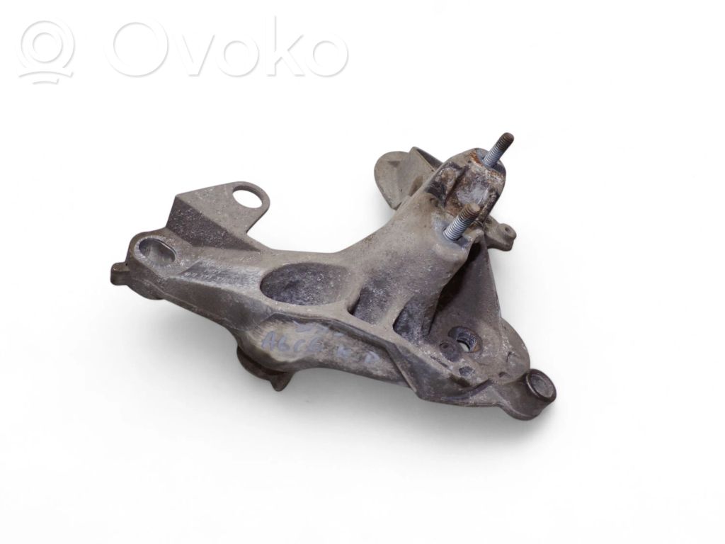 Audi A6 S6 C6 4F Engine mounting bracket 