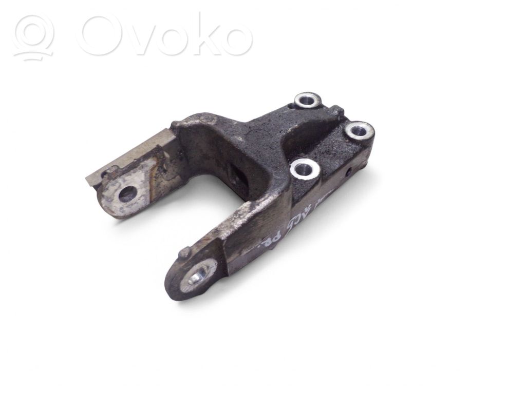 Engine mounting bracket   9646119980