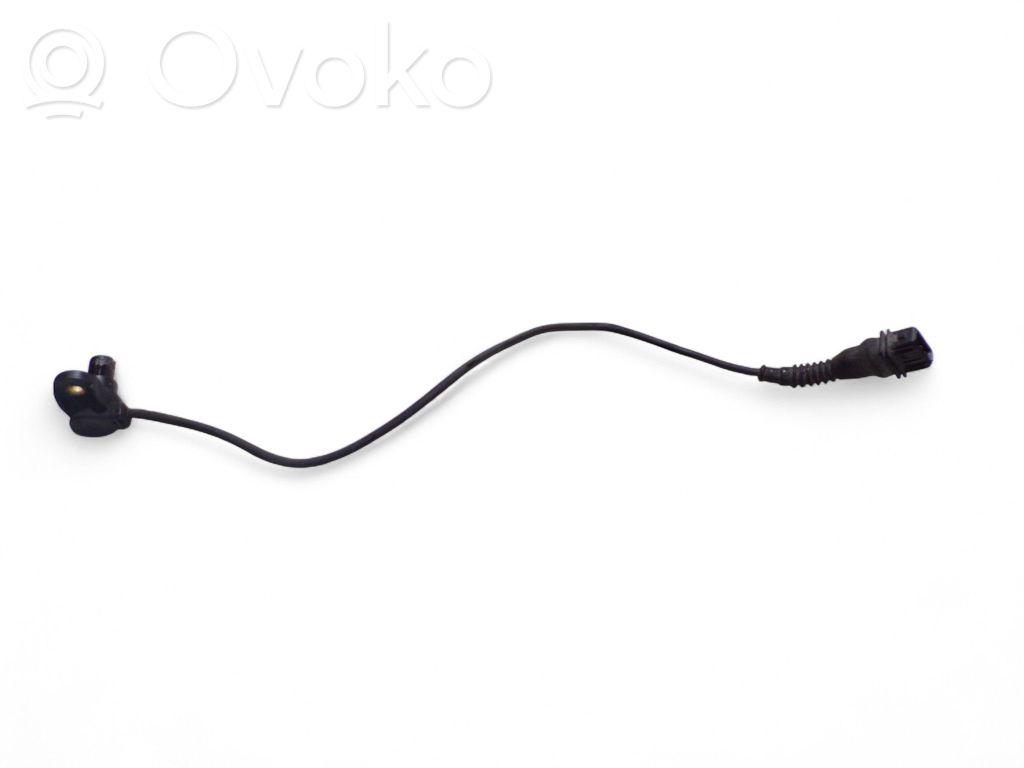BMW 5 E39 Crankshaft position sensor 
