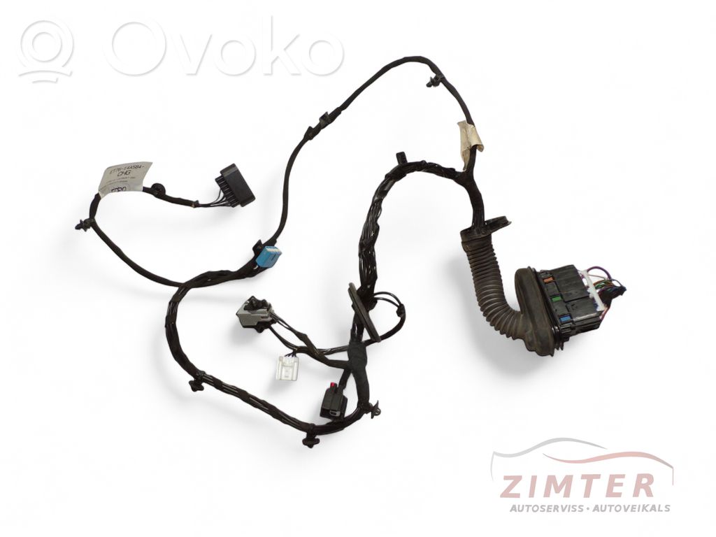 Ford Transit Courier Cableado de puerta delantera 