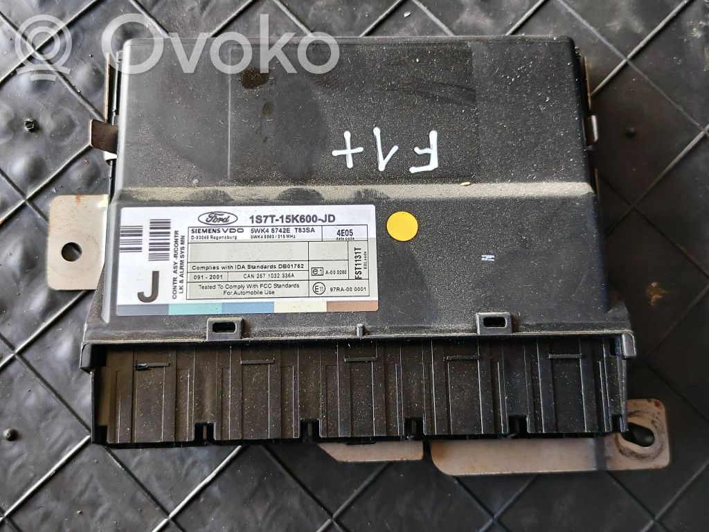 Ford Focus Comfort/convenience module 