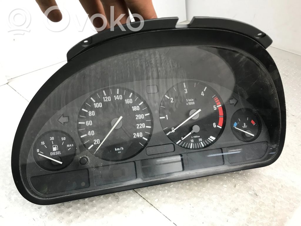 BMW 5 E39 Speedometer (instrument cluster) 