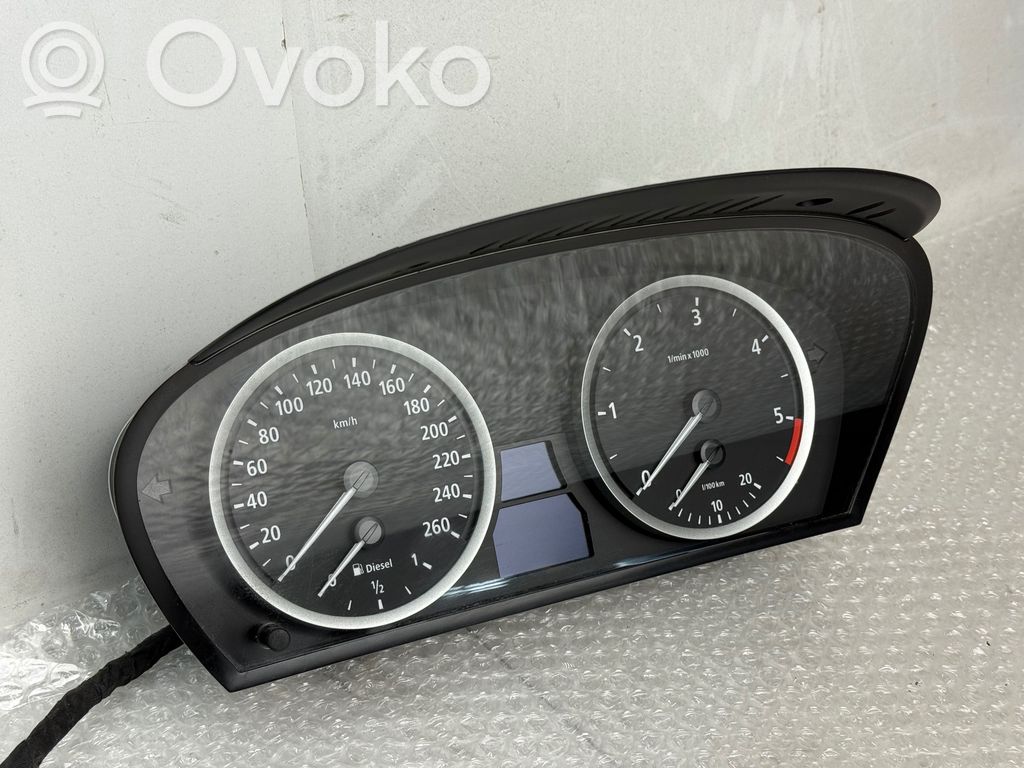 BMW 5 E60 E61 Speedometer (instrument cluster) 
