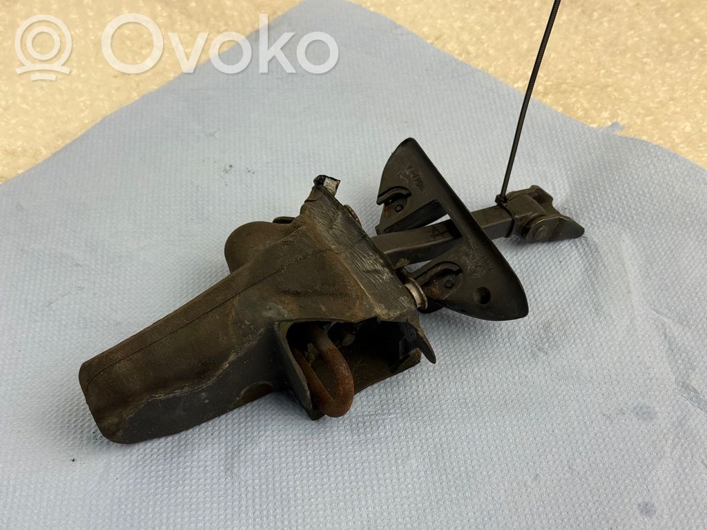 BMW 3 E46 Rear door check strap stopper 