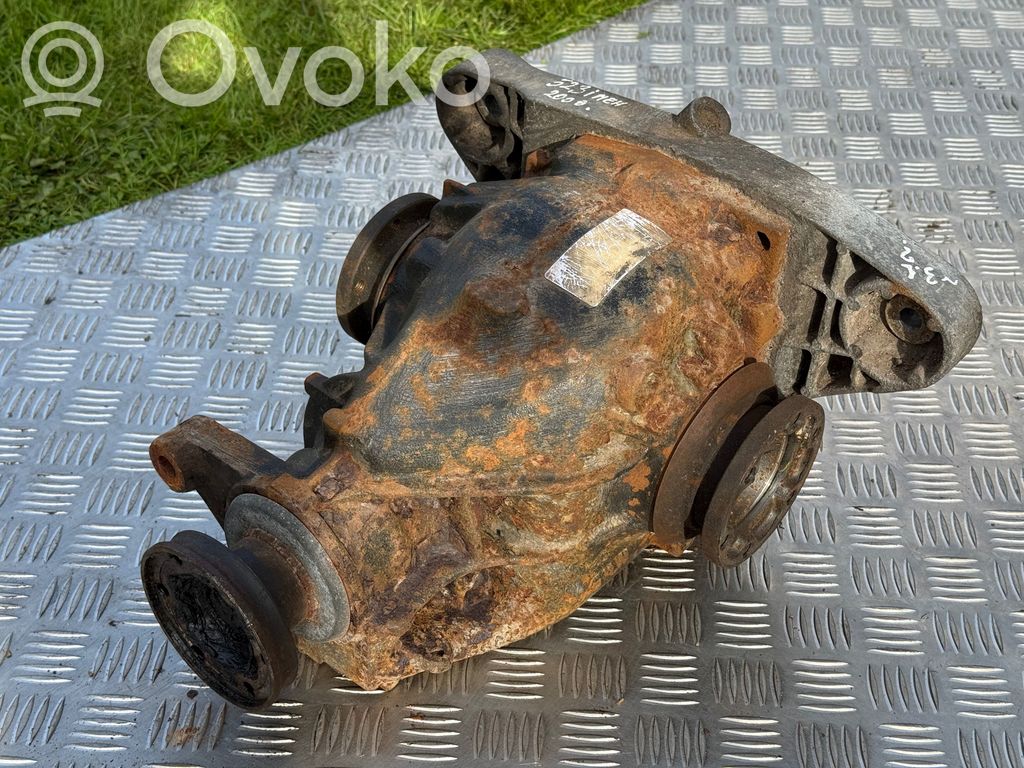BMW 5 E39 Galinis reduktorius 