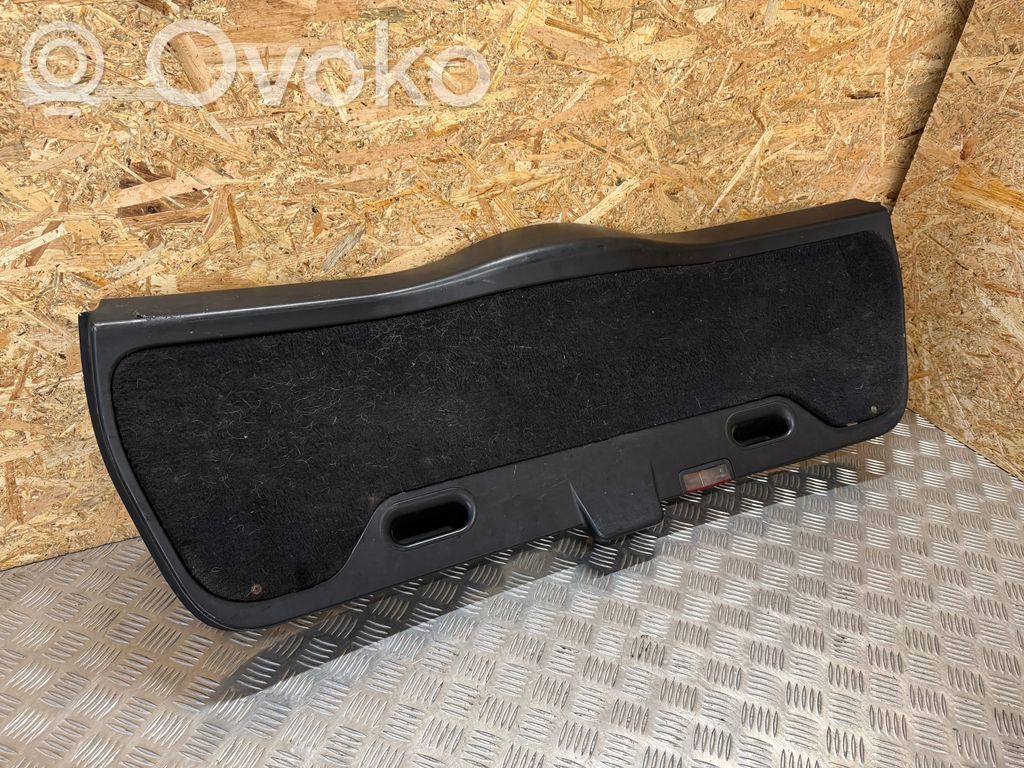 BMW 3 E46 Tailgate trim 