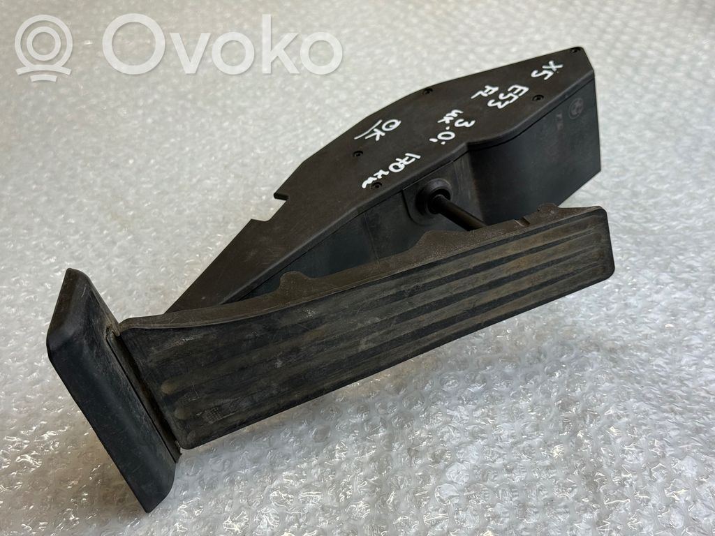 BMW X5 E53 Accelerator throttle pedal 