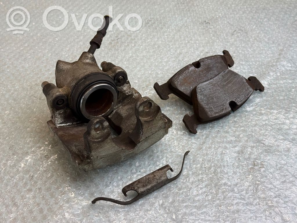 Front brake caliper   5725