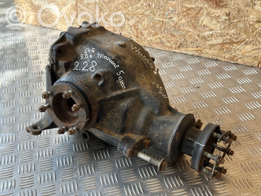 BMW 3 E46 Galinis reduktorius 