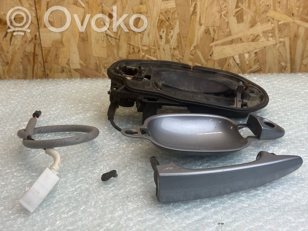 BMW 5 E60 E61 Front door exterior handle 