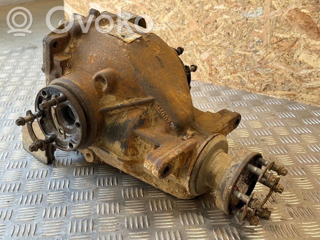 BMW 5 E60 E61 Takatasauspyörästö 