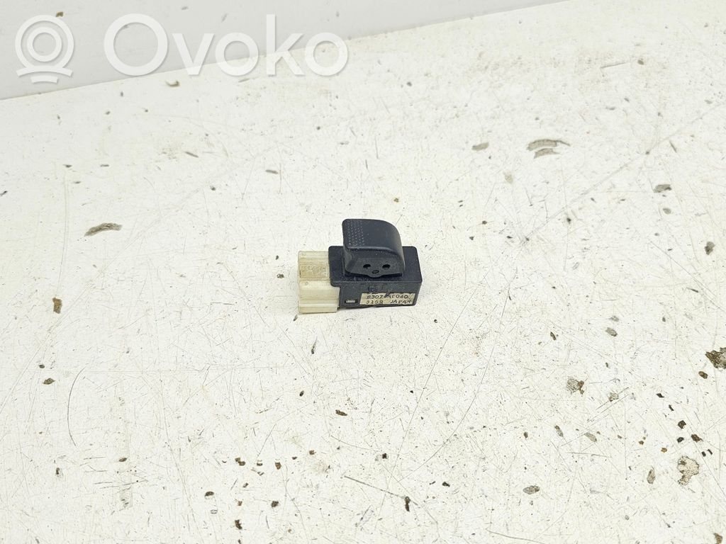 Electric window control switch   83071AE040
