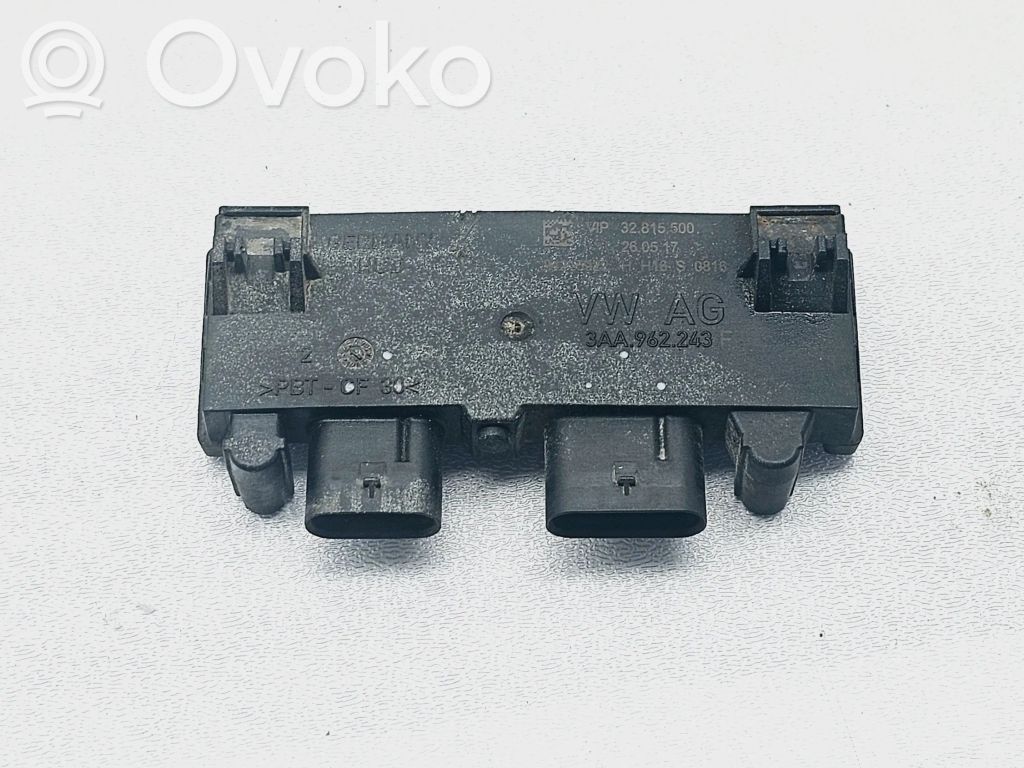 Audi Q7 4M Tailgate/trunk control unit/module 