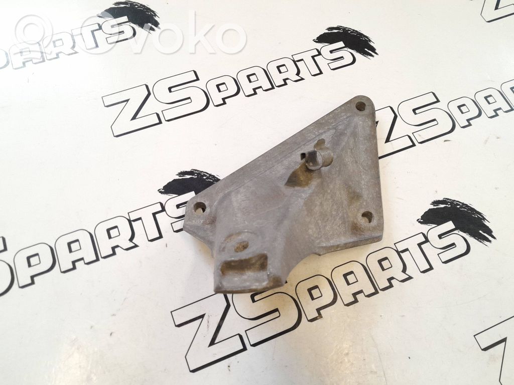 BMW 7 E65 E66 Engine mounting bracket 