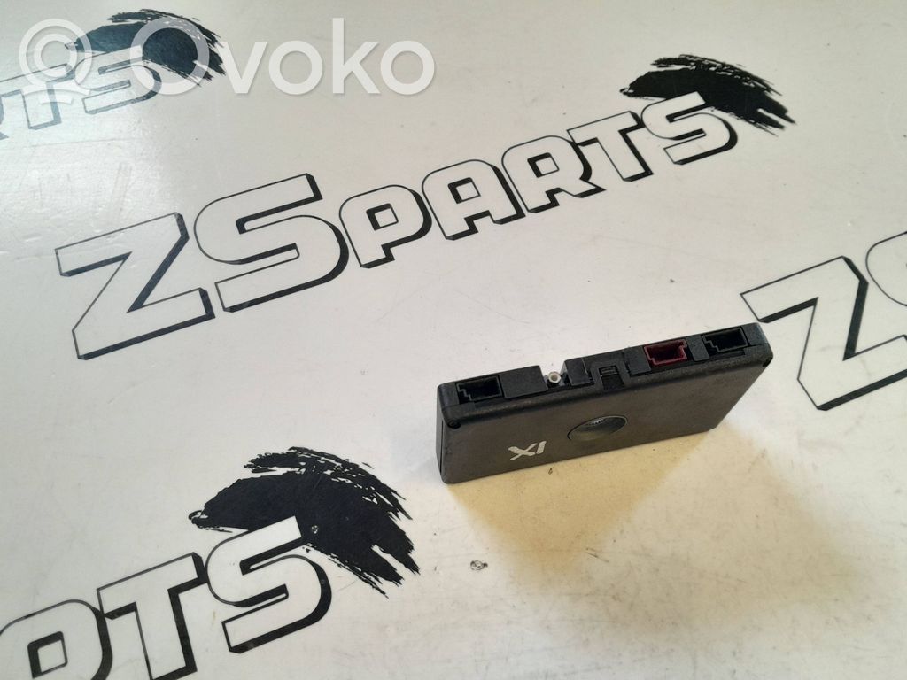 BMW 3 E46 Antenos stiprintuvas 