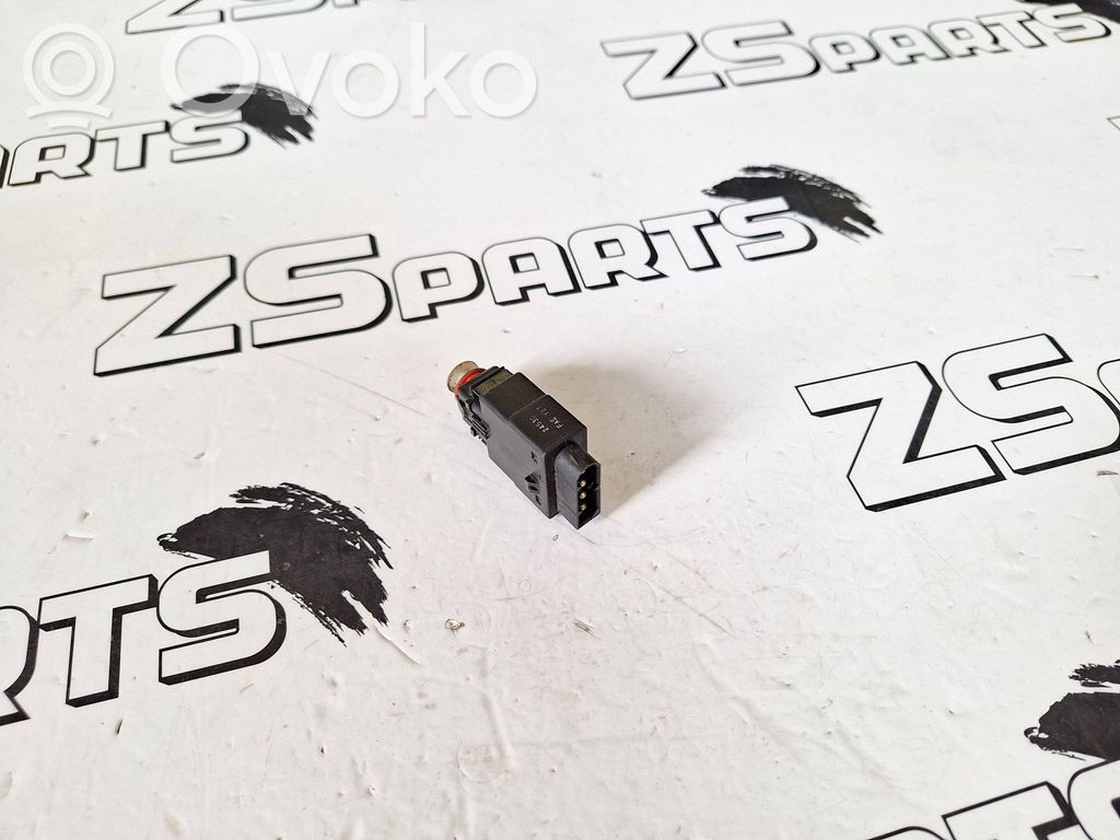 BMW 3 E36 Brake pedal sensor switch 