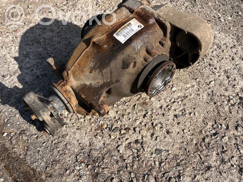 Rear differential   7566197,E2033V24,8907032116850002