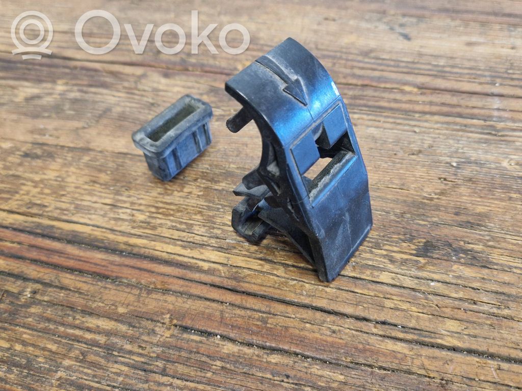 BMW Z3 E36 Staffa di montaggio del radiatore 