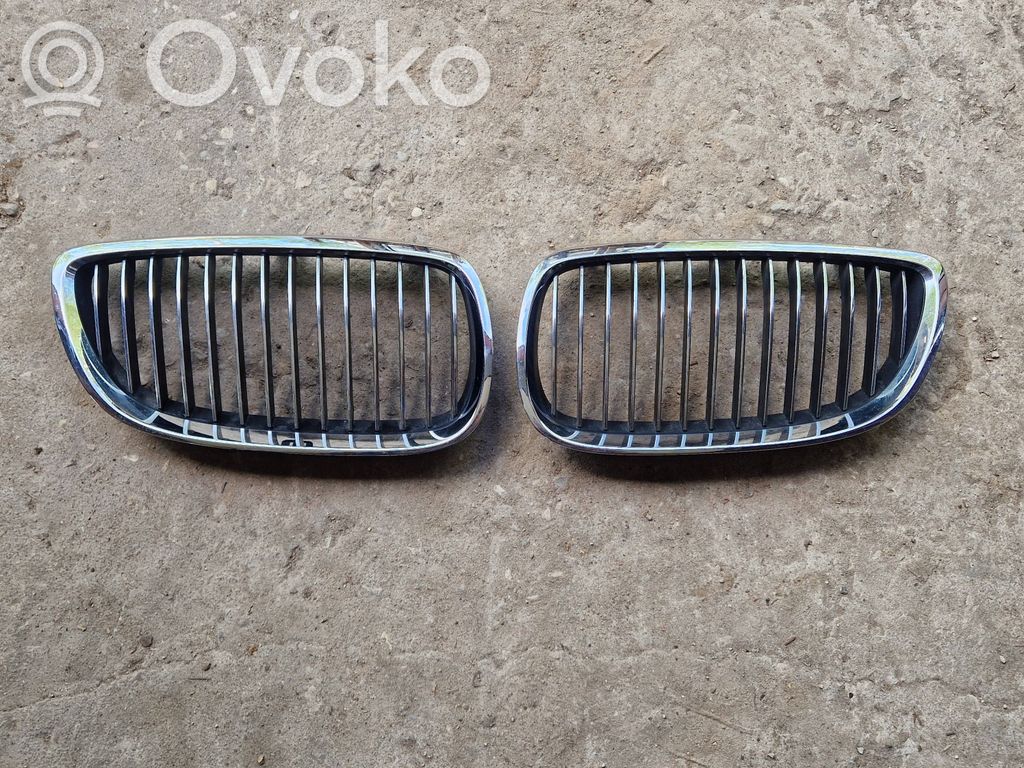 Front grill   51137157275,51137157276,7157275,7157275