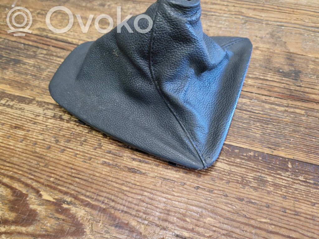BMW 3 E90 E91 Soufflet levier de vitesse (cuir / tissu) 