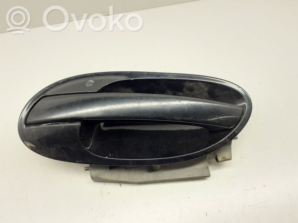 BMW 7 E65 E66 Takaoven ulkokahva 