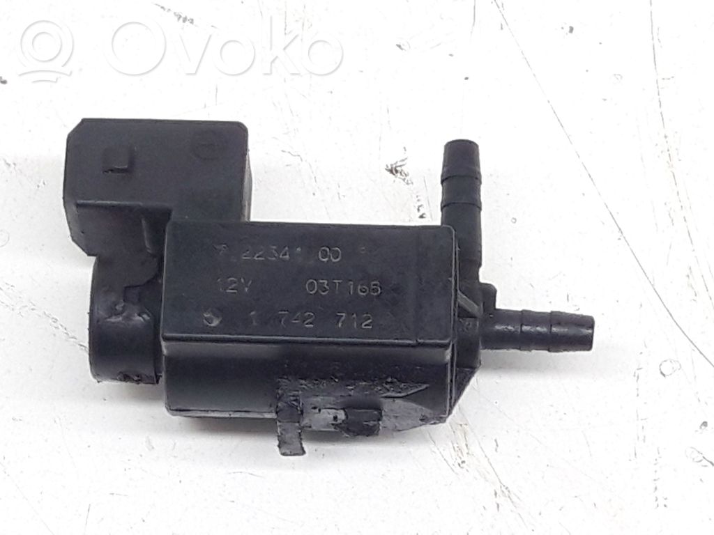 Solenoīda vārsts   72234100