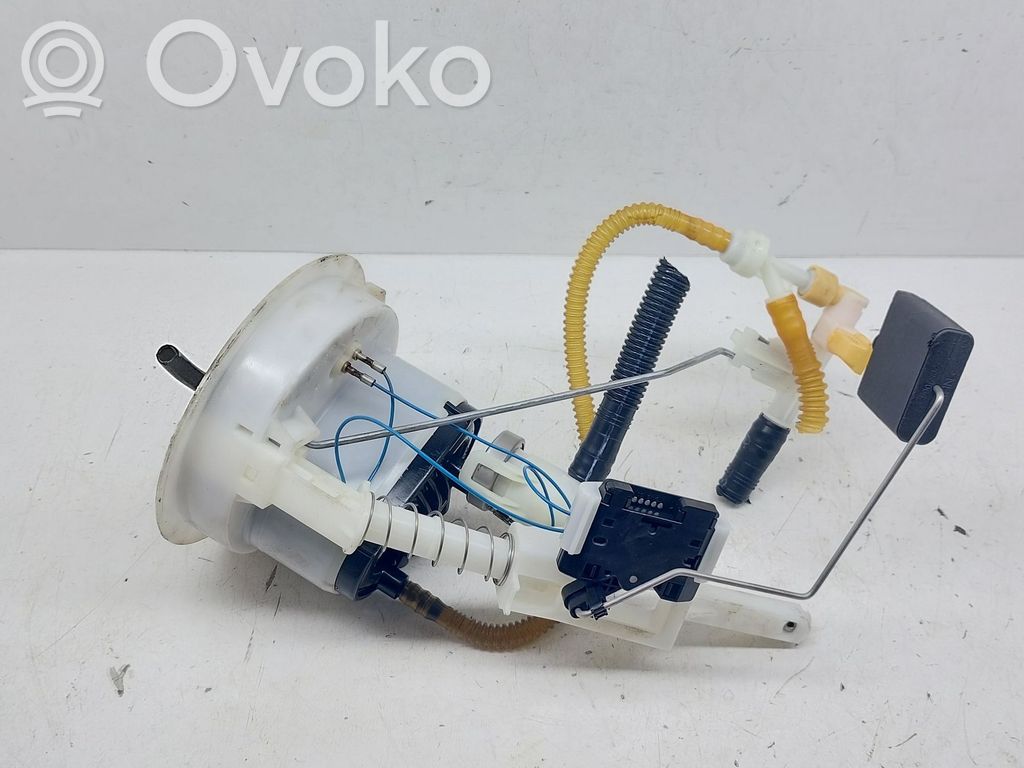 BMW 3 E90 E91 Polttoainetason anturi 